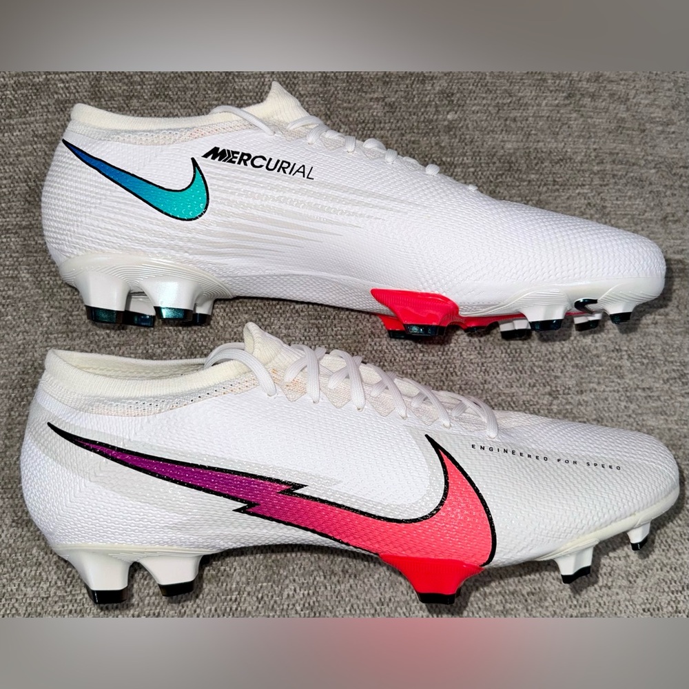 NEW Nike Mercurial Vapor 13 AT7901-163 Soccer Cleats - Picture 2 of 5